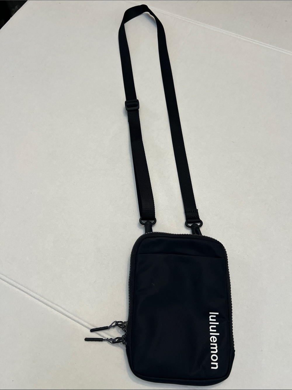 LULULEMON EASY ACCESS CROSSBODY BAG BLACK & WHITE WATER REPELLENT